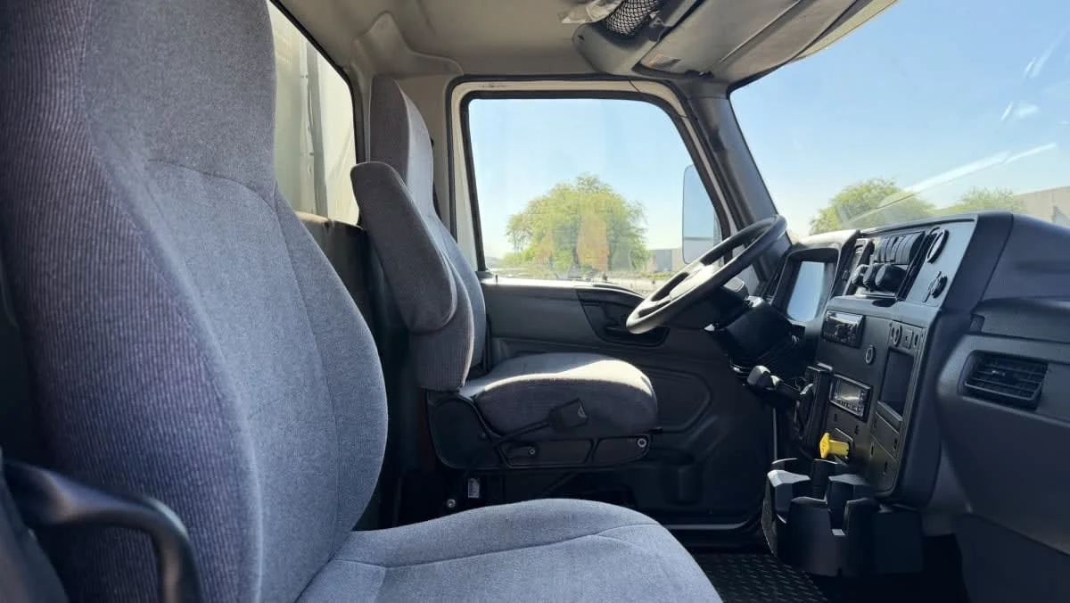 2020 International MV in Phoenix, AZ — photo 17