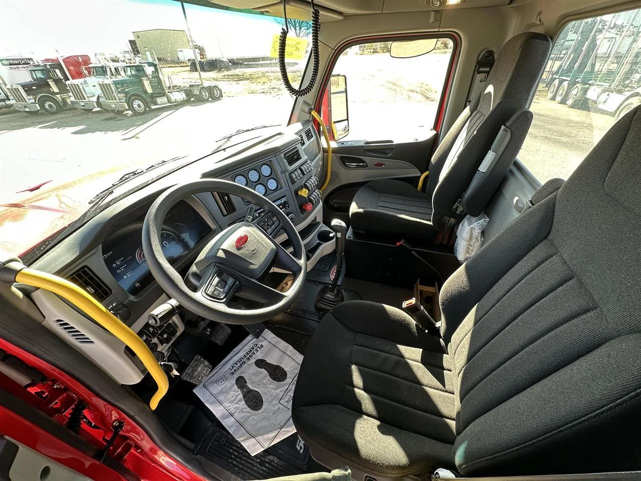 2026 Peterbilt 567 - image 8