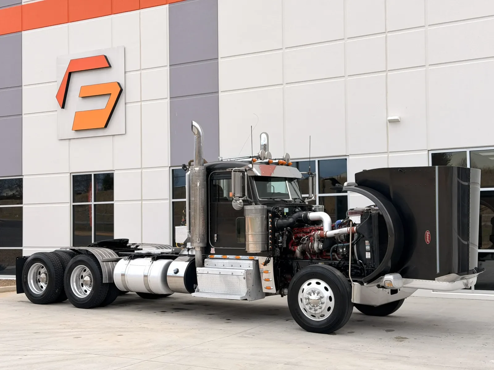 2012 Peterbilt 389 in Greer, SC — photo 9