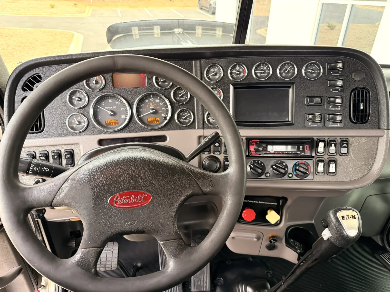 2012 Peterbilt 389 in Greer, SC — photo 16