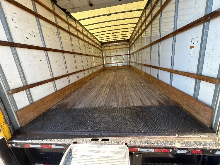 2021 International MV - image 10