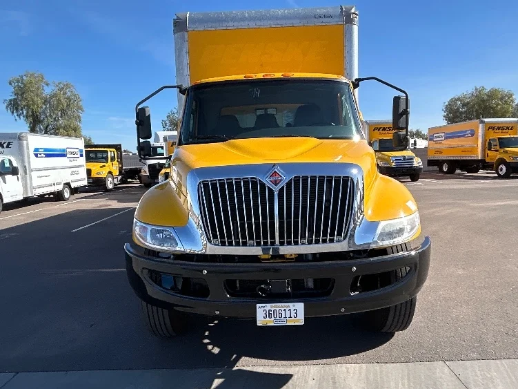 2021 International MV - image 2