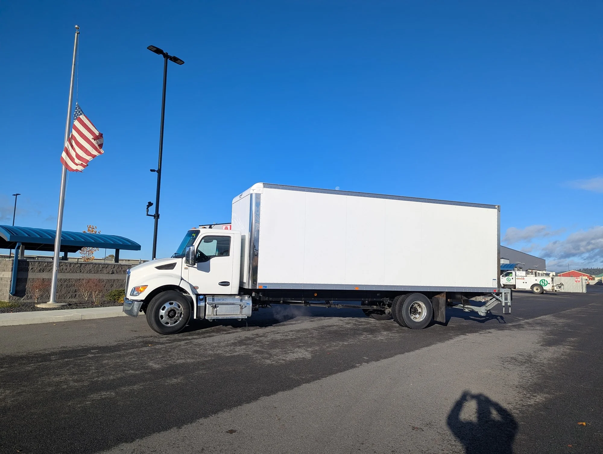 2025 Kenworth T280