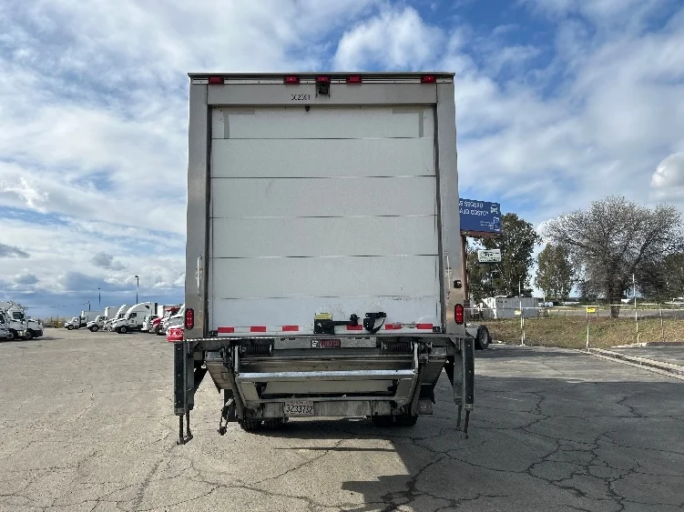 2020 International MV in Fresno, CA — photo 7