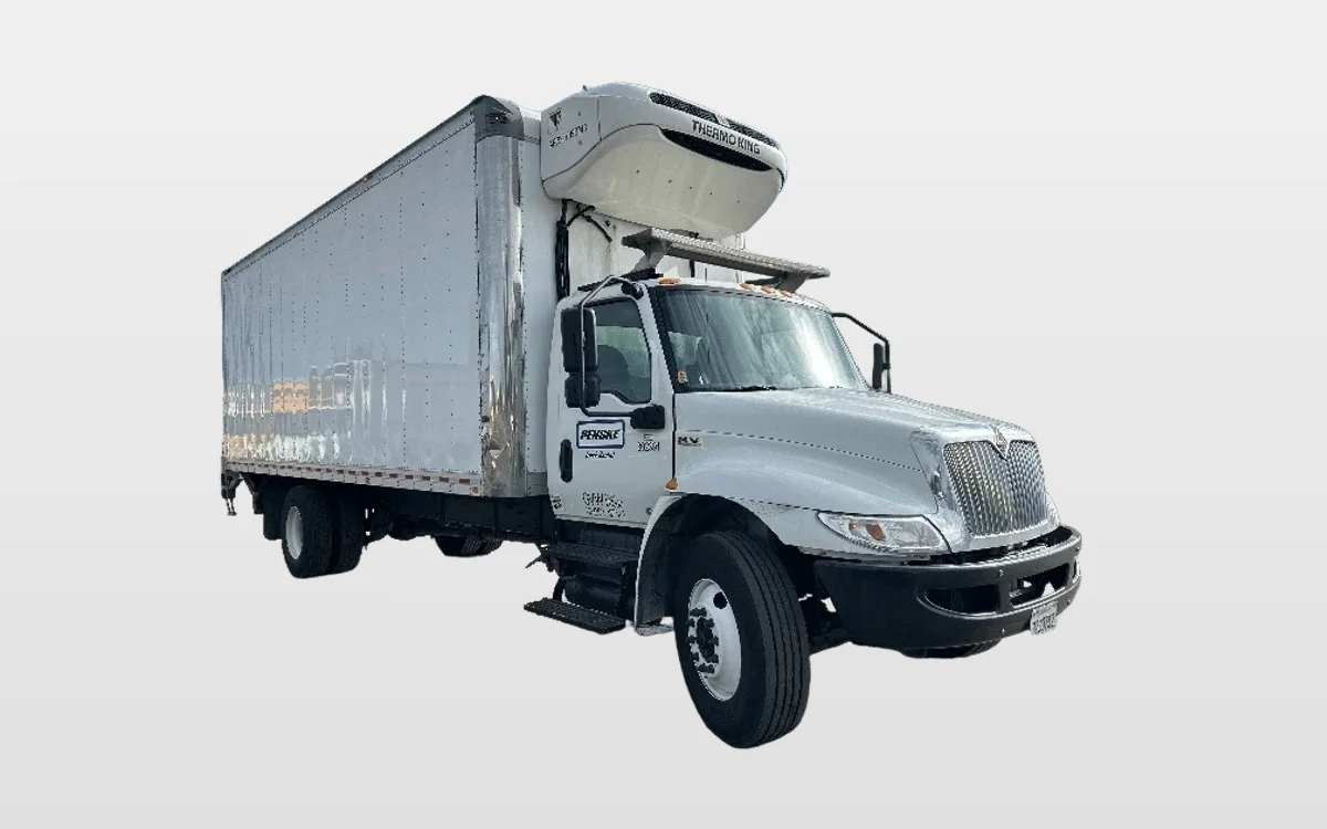 2020 International MV - image 1