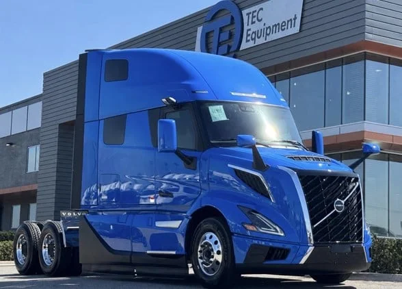 2027 Volvo VNL 860