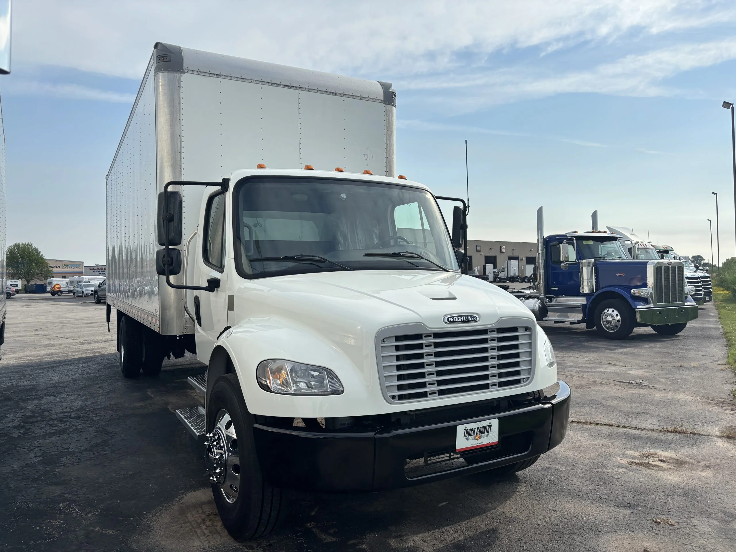2022 Freightliner eM2 in Cedar Rapids, IA — photo 3