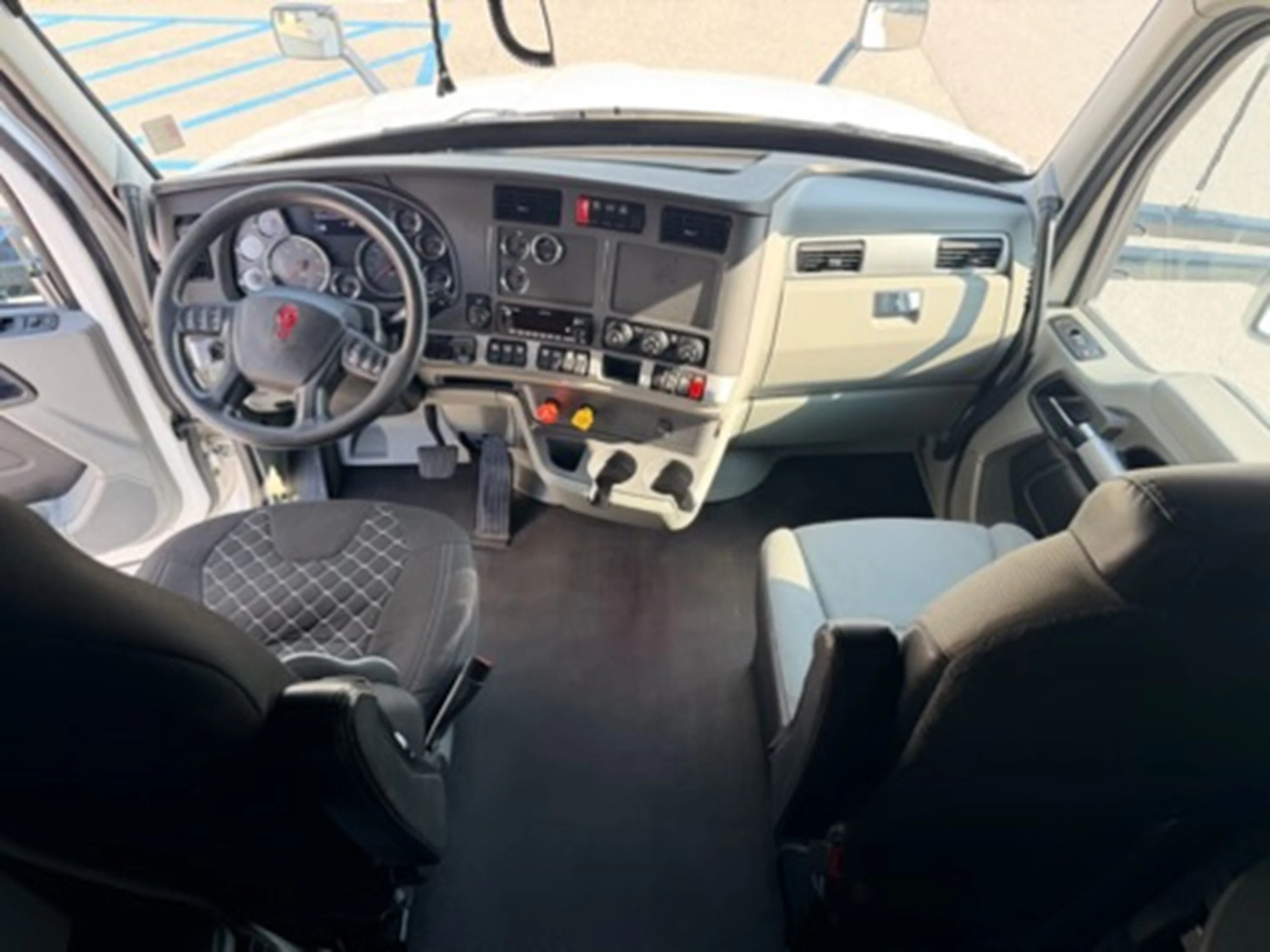 2022 Kenworth T680 in GA — photo 13