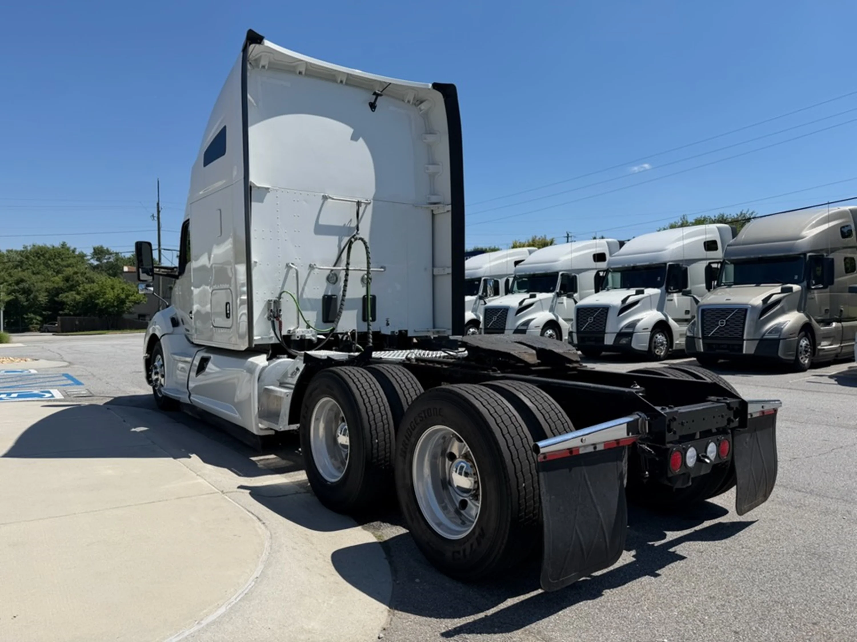 2022 Kenworth T680 in GA — photo 6