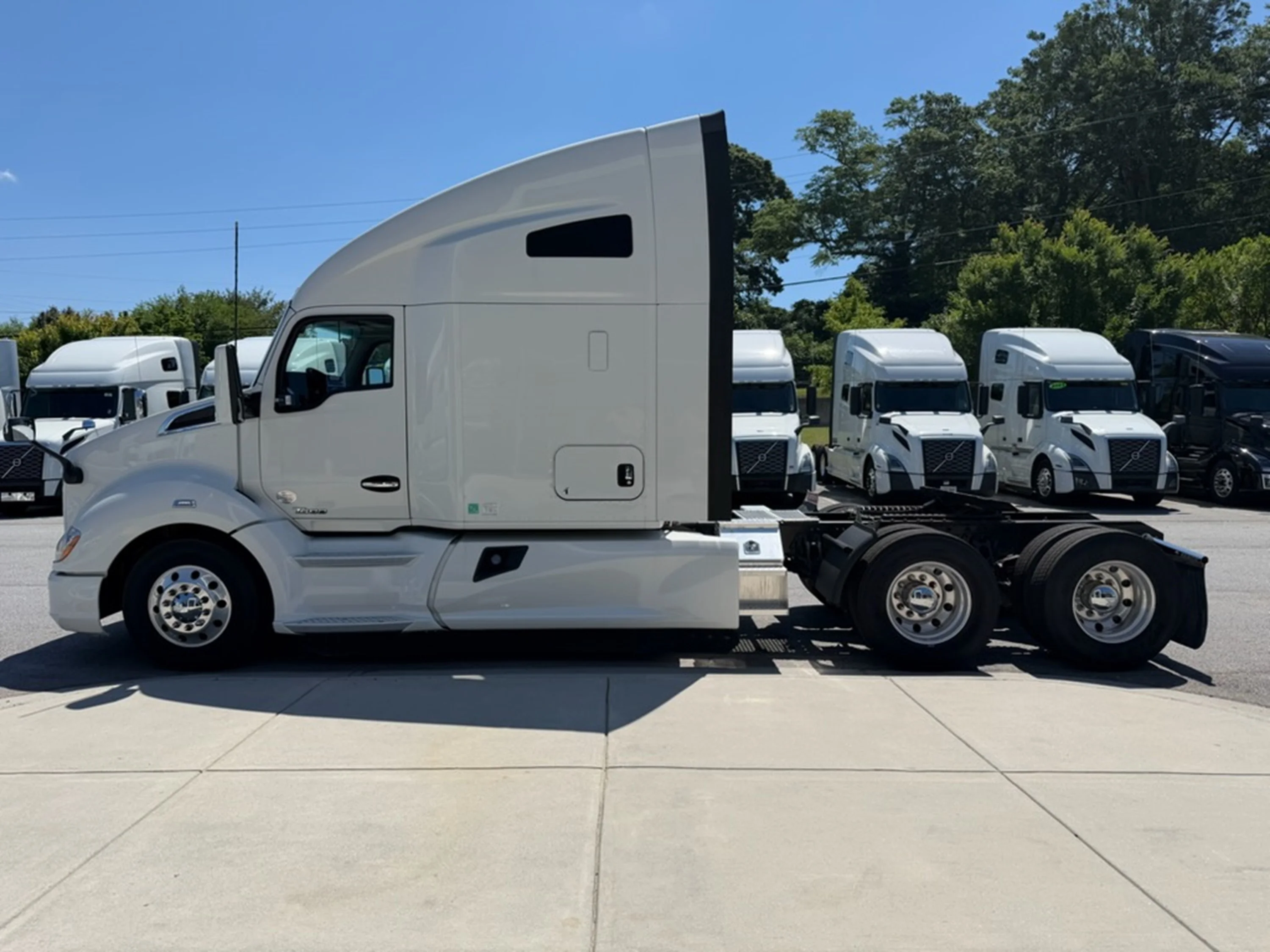 2022 Kenworth T680 in GA — photo 7