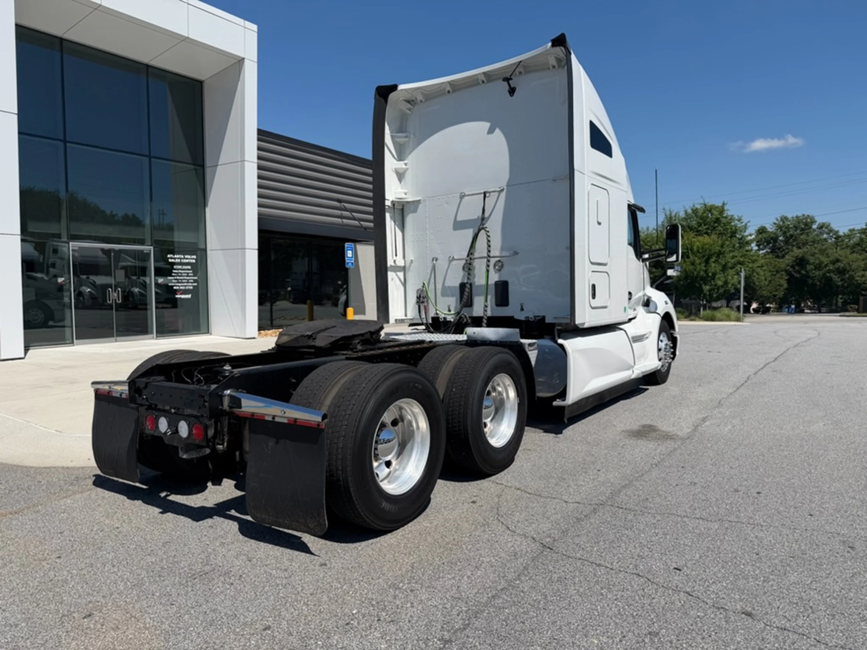 2022 Kenworth T680 in GA — photo 3