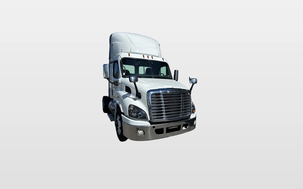 2017 Freightliner - image 1