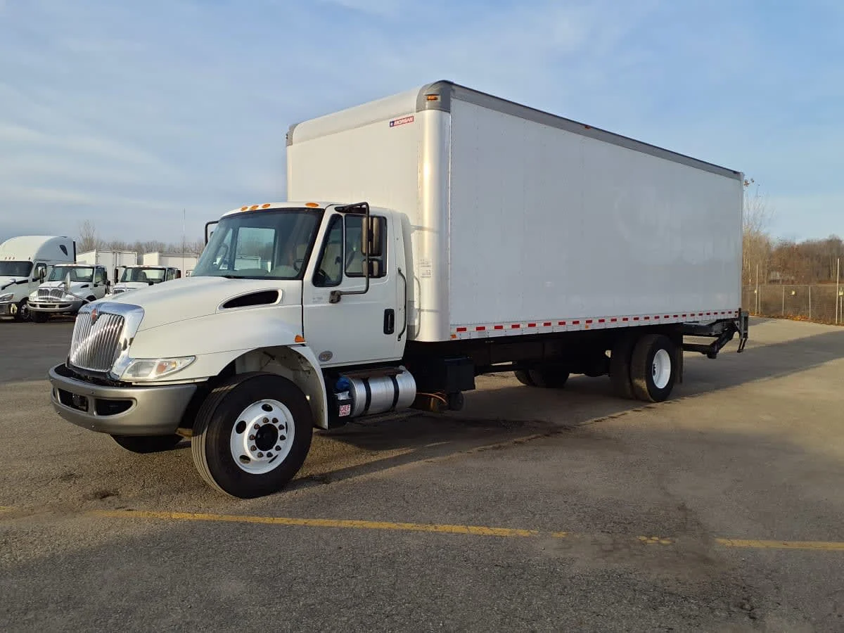 2018 International 4300 in Wayland, MI