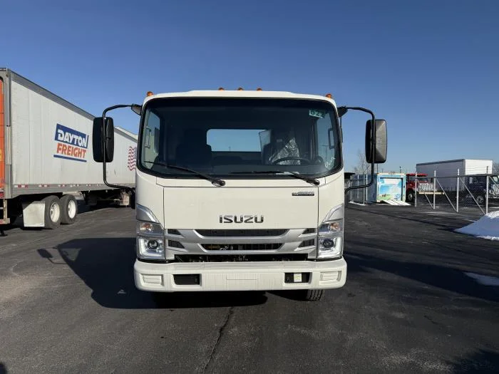 2026 Isuzu NPR - image 3