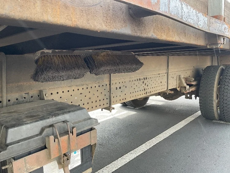 2018 Isuzu NQR in Fontana, CA — photo 5