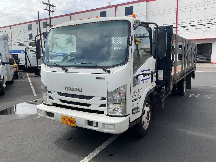2018 Isuzu NQR in Fontana, CA — photo 3