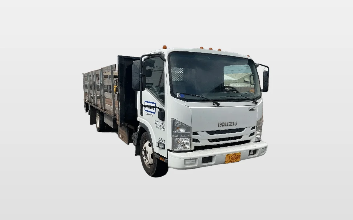 2018 Isuzu NQR - image 1