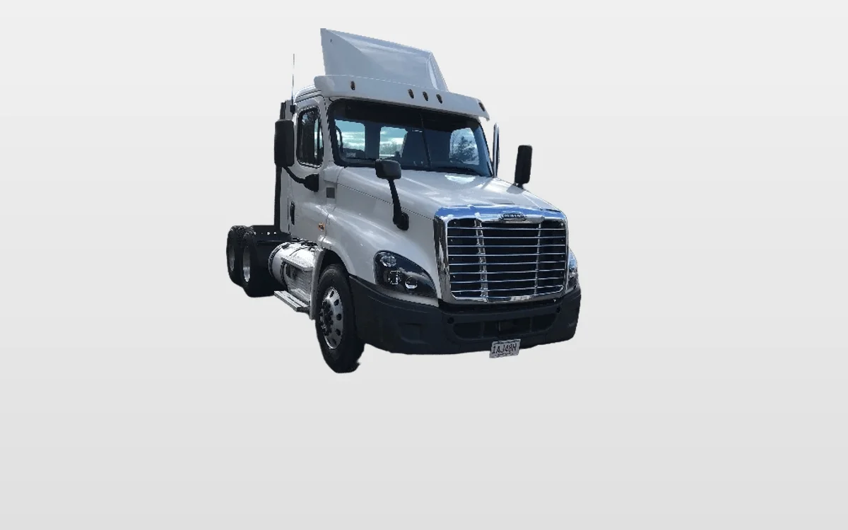 2018 Freightliner - image 1