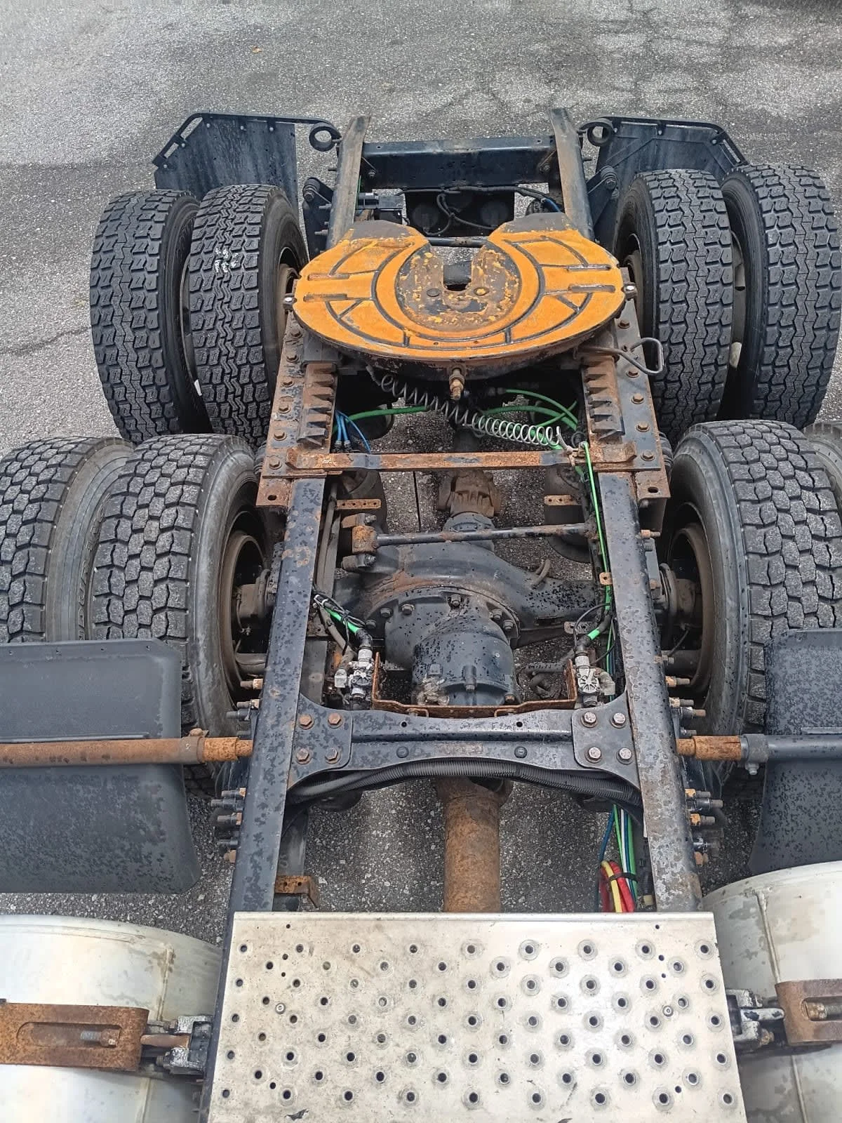 2019 Freightliner Cascadia - image 10