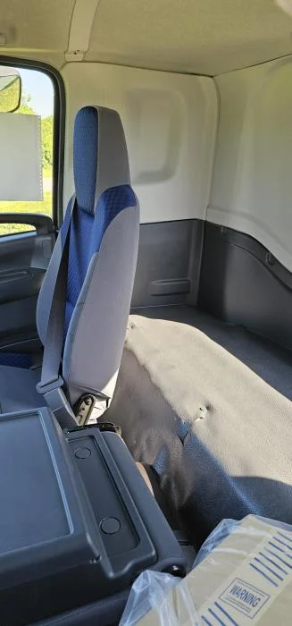 2025 Isuzu FTR in Olathe, KS — photo 20