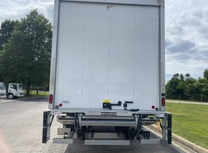 2025 Isuzu FTR in Olathe, KS — photo 8