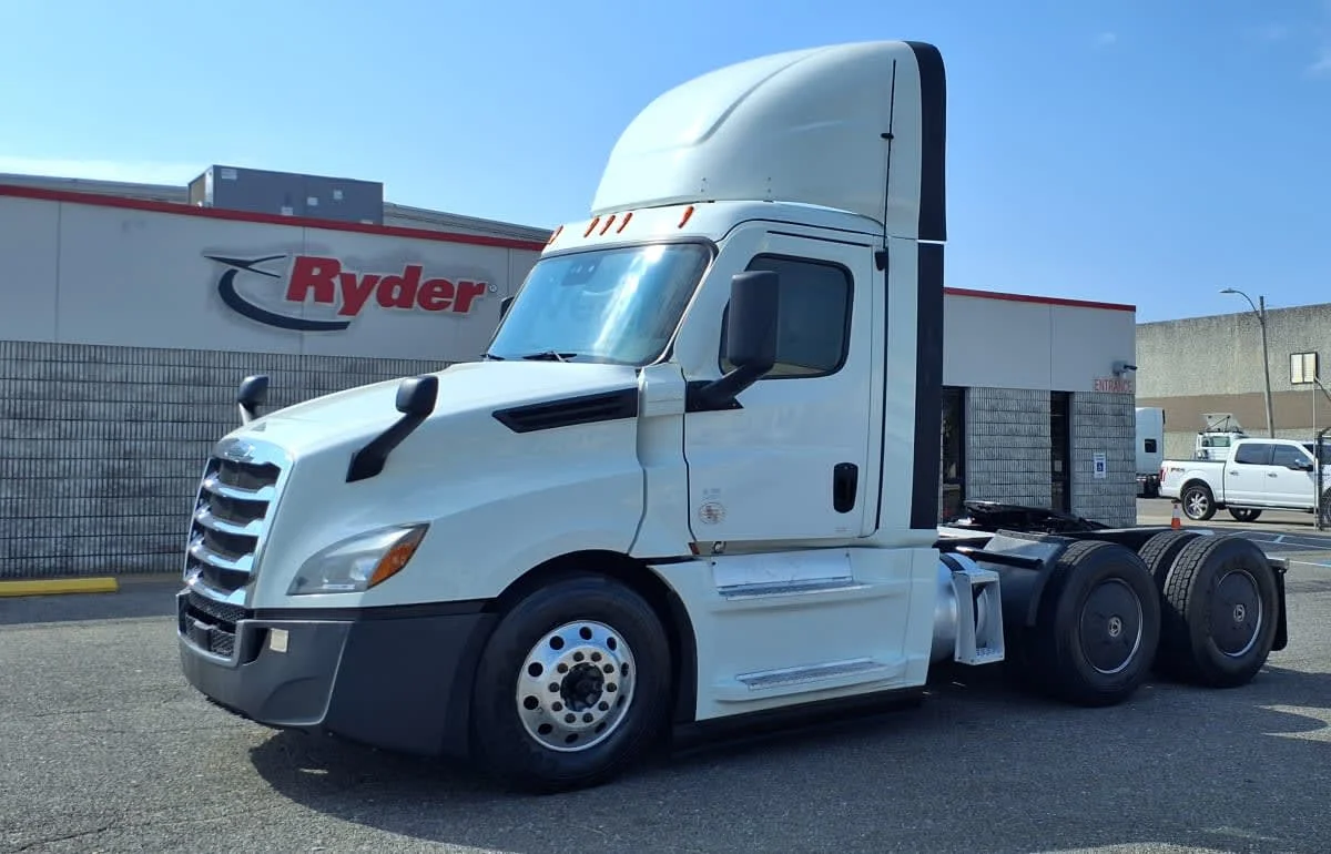 2022 Freightliner Cascadia in Memphis, TN