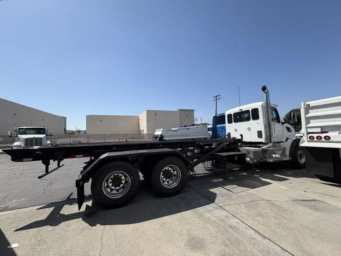 2027 Peterbilt 567 in Sylmar, CA — photo 5