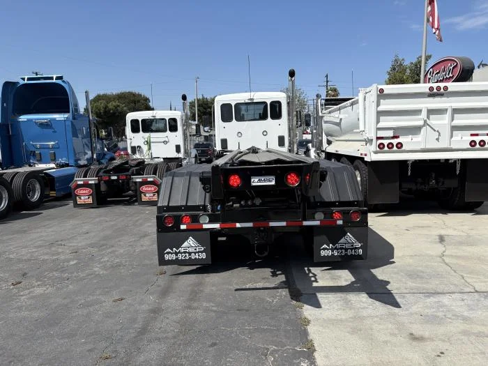 2027 Peterbilt 567 in Sylmar, CA — photo 8