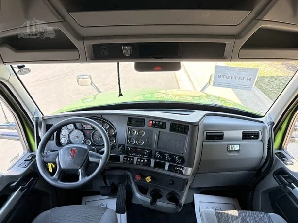 2022 Kenworth T680 in Salt Lake City, UT — photo 11