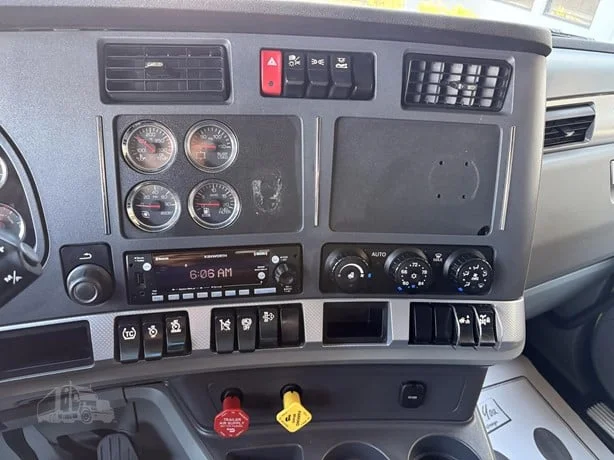2022 Kenworth T680 in Salt Lake City, UT — photo 10