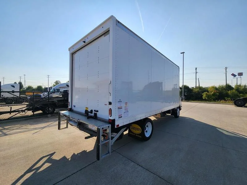 2026 Isuzu NPR - image 7