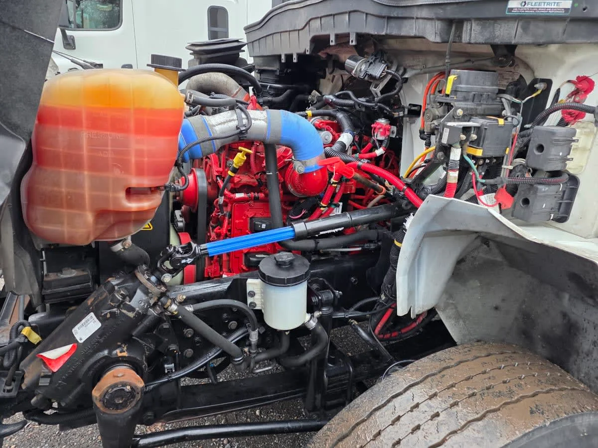 2020 International MV - image 9