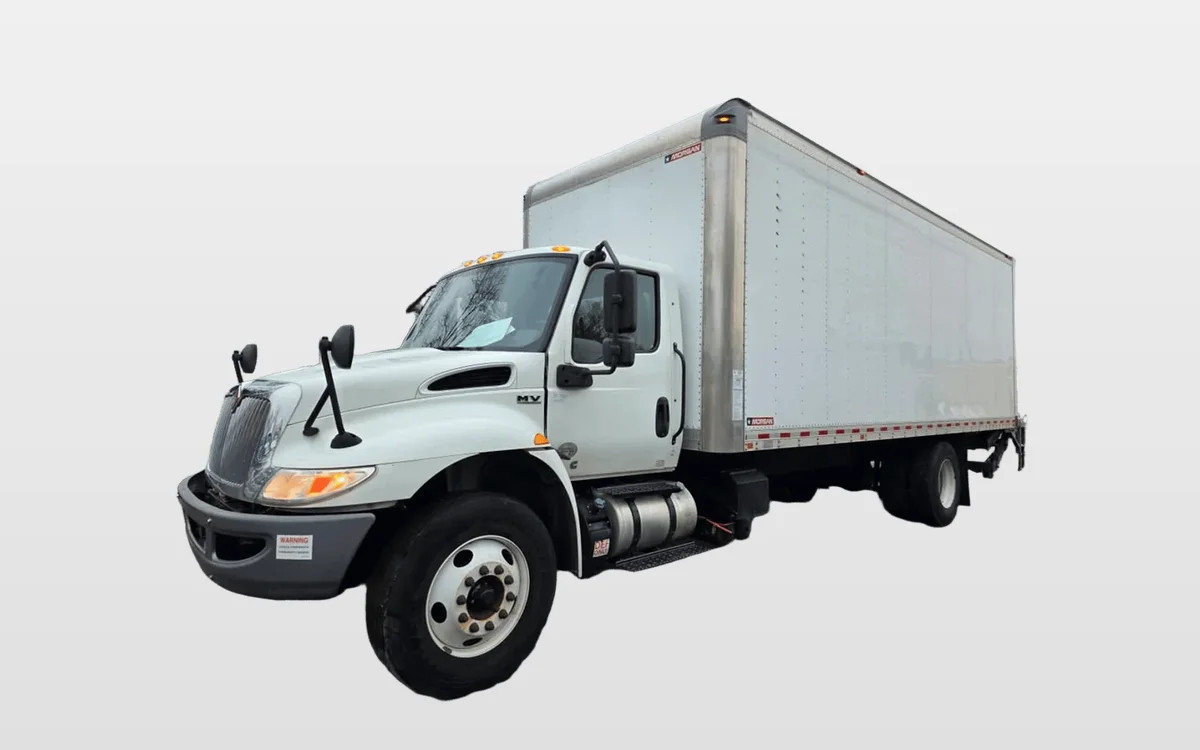 2020 International MV - image 1