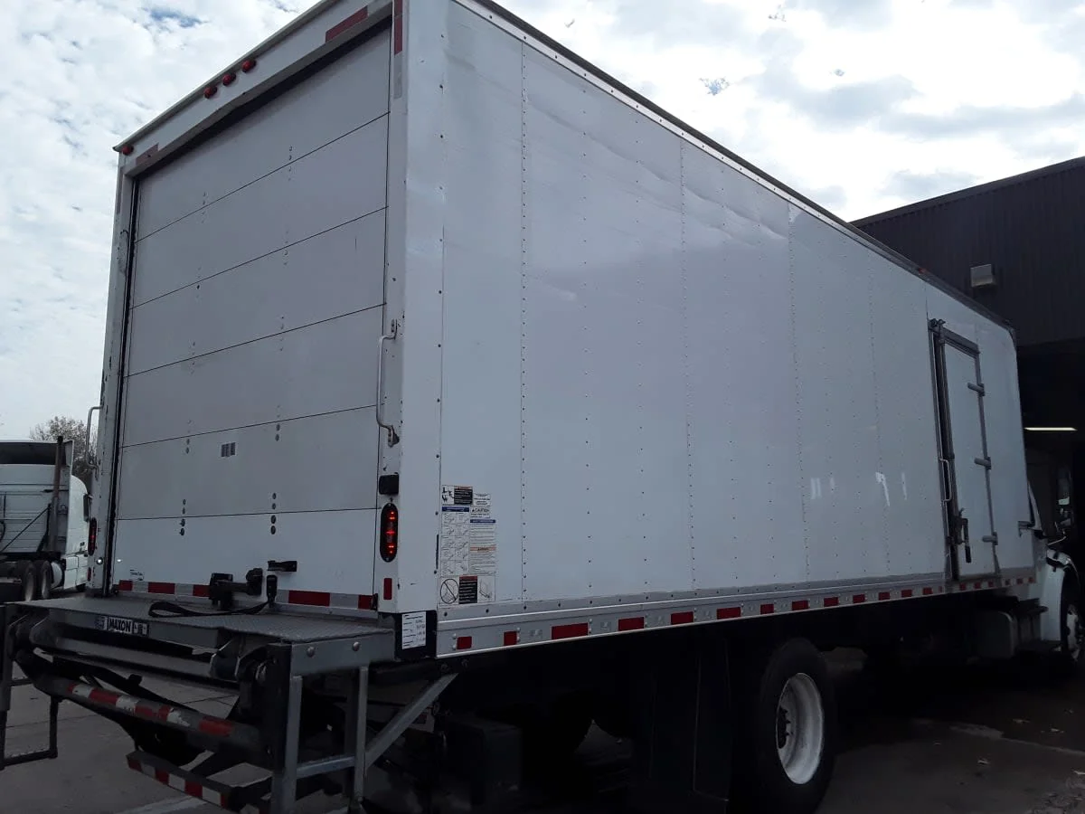 2019 Freightliner M2 106 in Kansas City, MO — photo 4