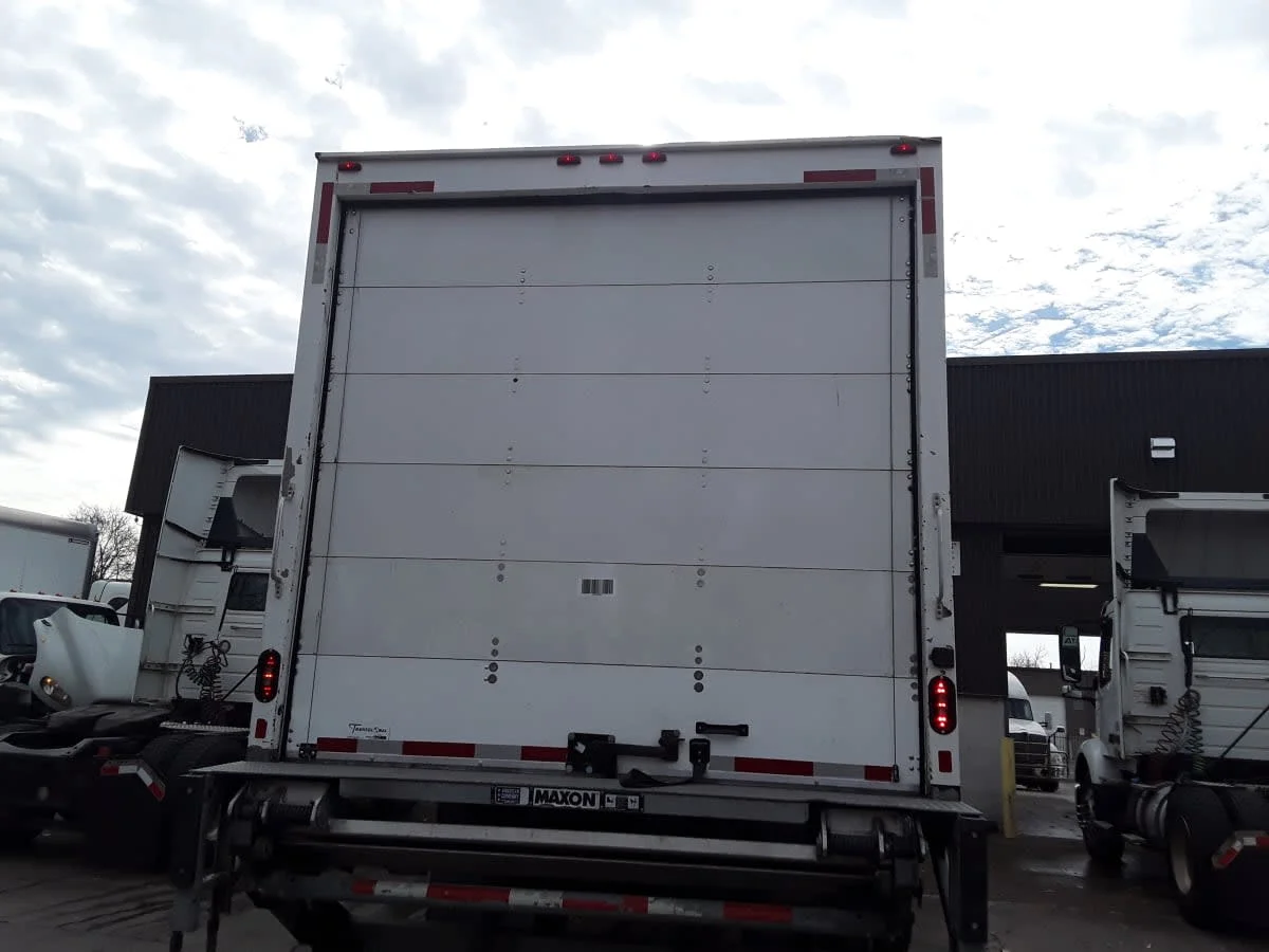 2019 Freightliner M2 106 in Kansas City, MO — photo 5