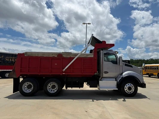 2016 Kenworth T880 in McDonough, GA — photo 7