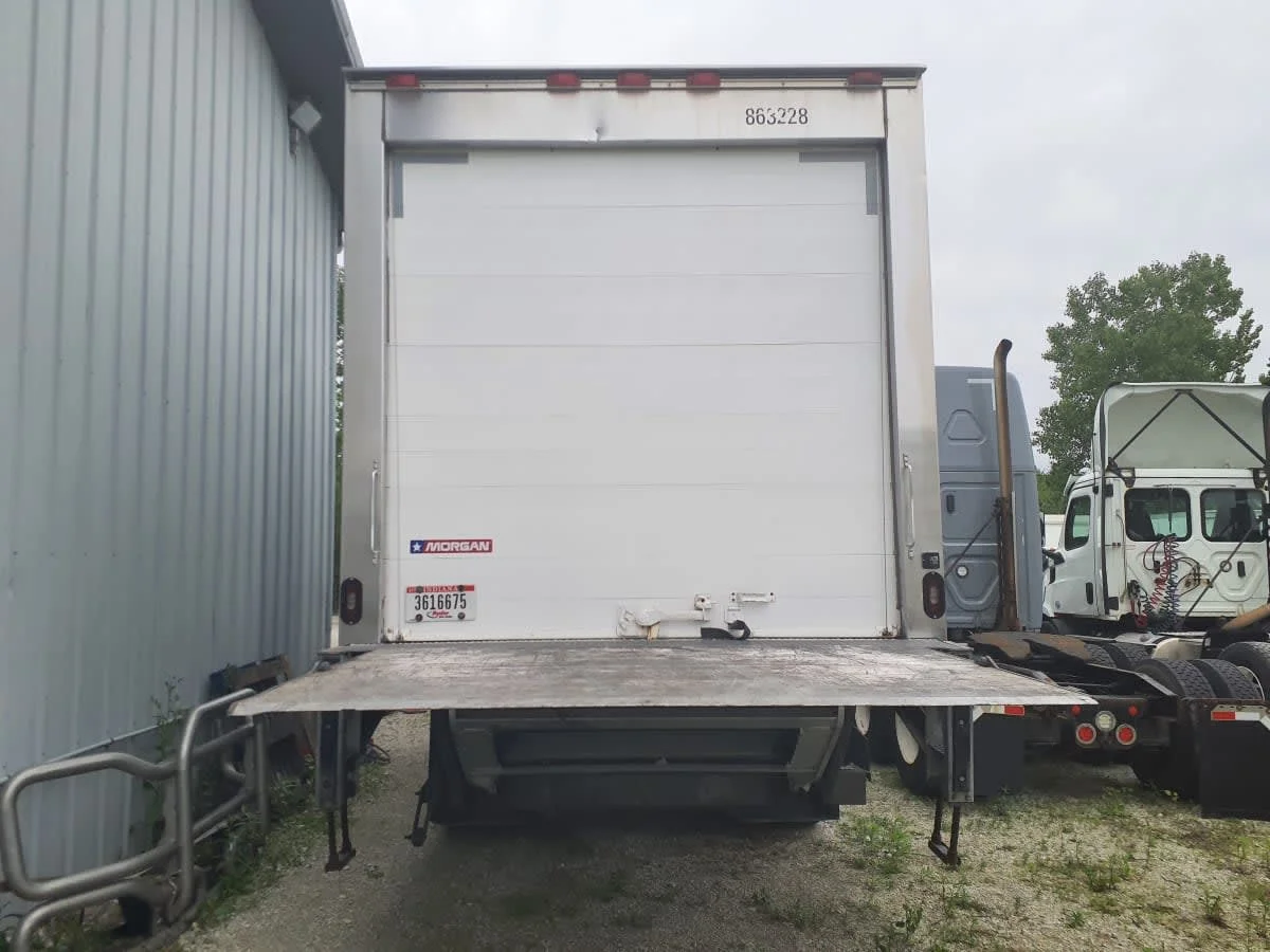 2019 Freightliner M2 106 in Indianapolis, IN — photo 16