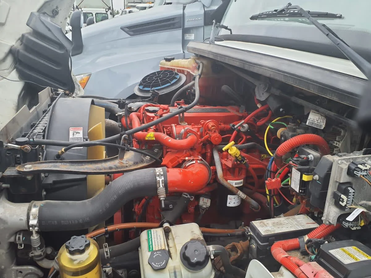 2019 Freightliner M2 106 in Indianapolis, IN — photo 10