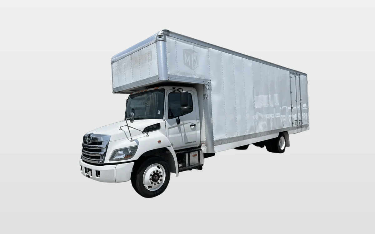 2018 Hino 268 - image 1