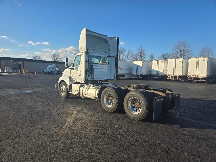 2020 International LT in Duncansville, PA — photo 5