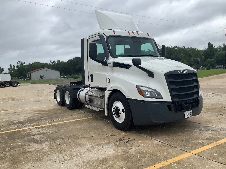 2021 Freightliner Cascadia