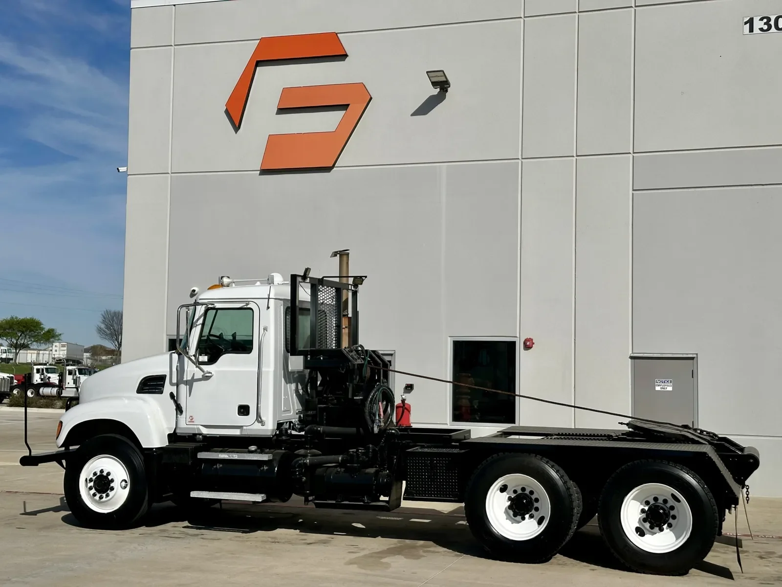 2006 Mack Granite in Hutchins, TX — photo 6
