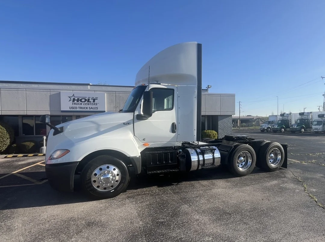 2019 International LT in Tulsa, OK