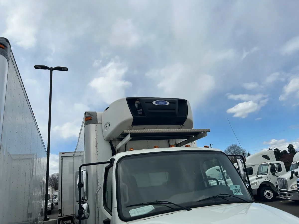 2019 Freightliner M2 106 - image 7