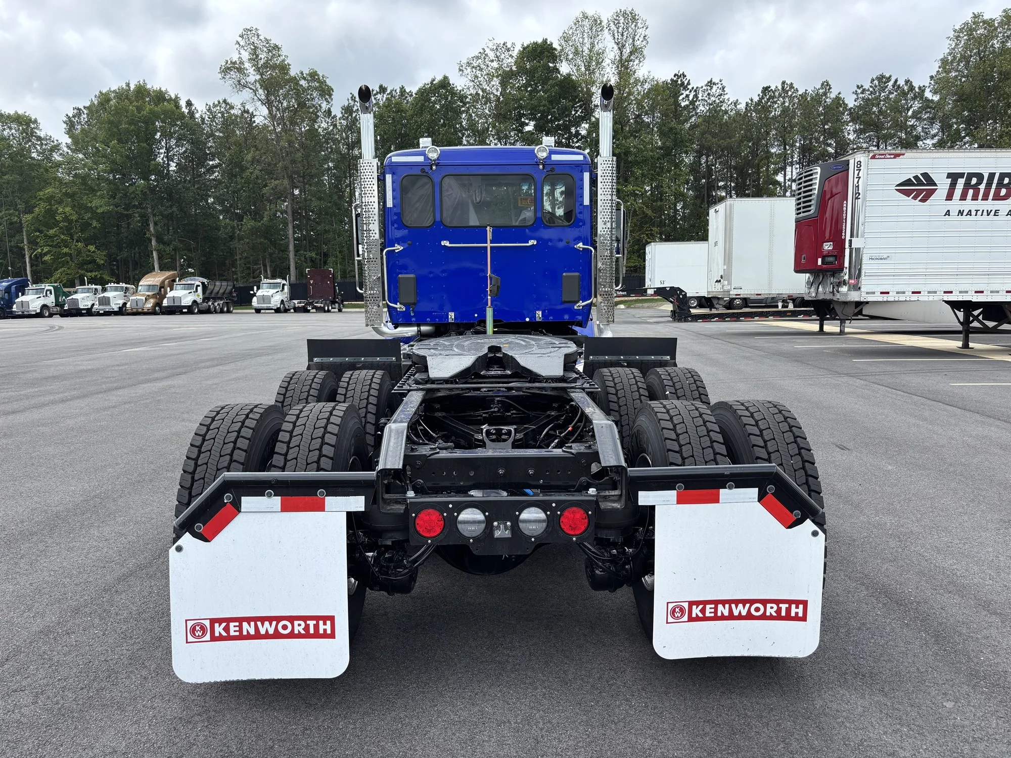 2027 Kenworth T880 in Ashland, VA — photo 4