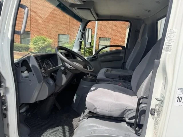 2019 Isuzu NPR - image 11