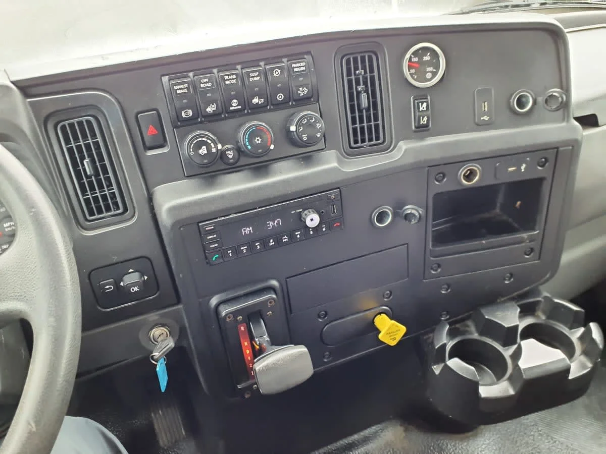 2023 International MV in Springfield, MA — photo 7