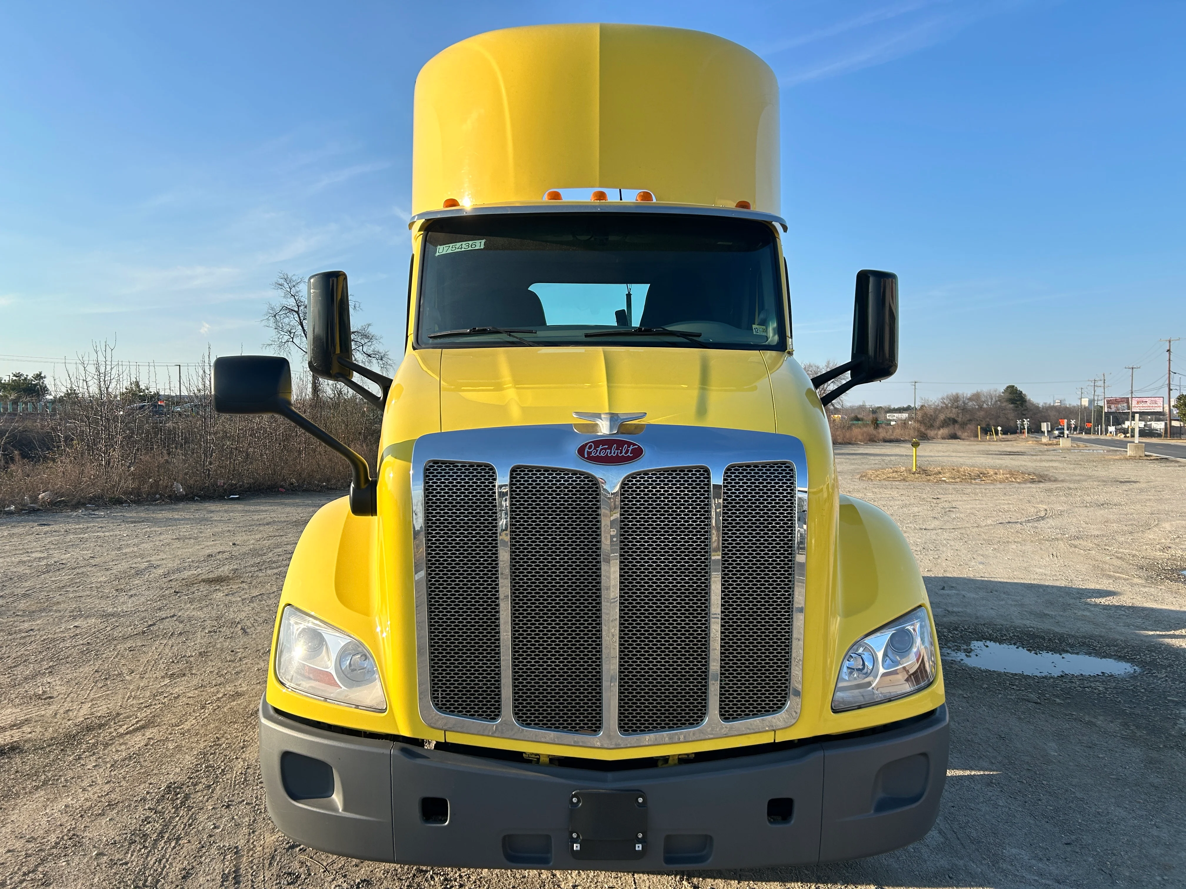 2021 Peterbilt 579 in Richmond, VA — photo 20