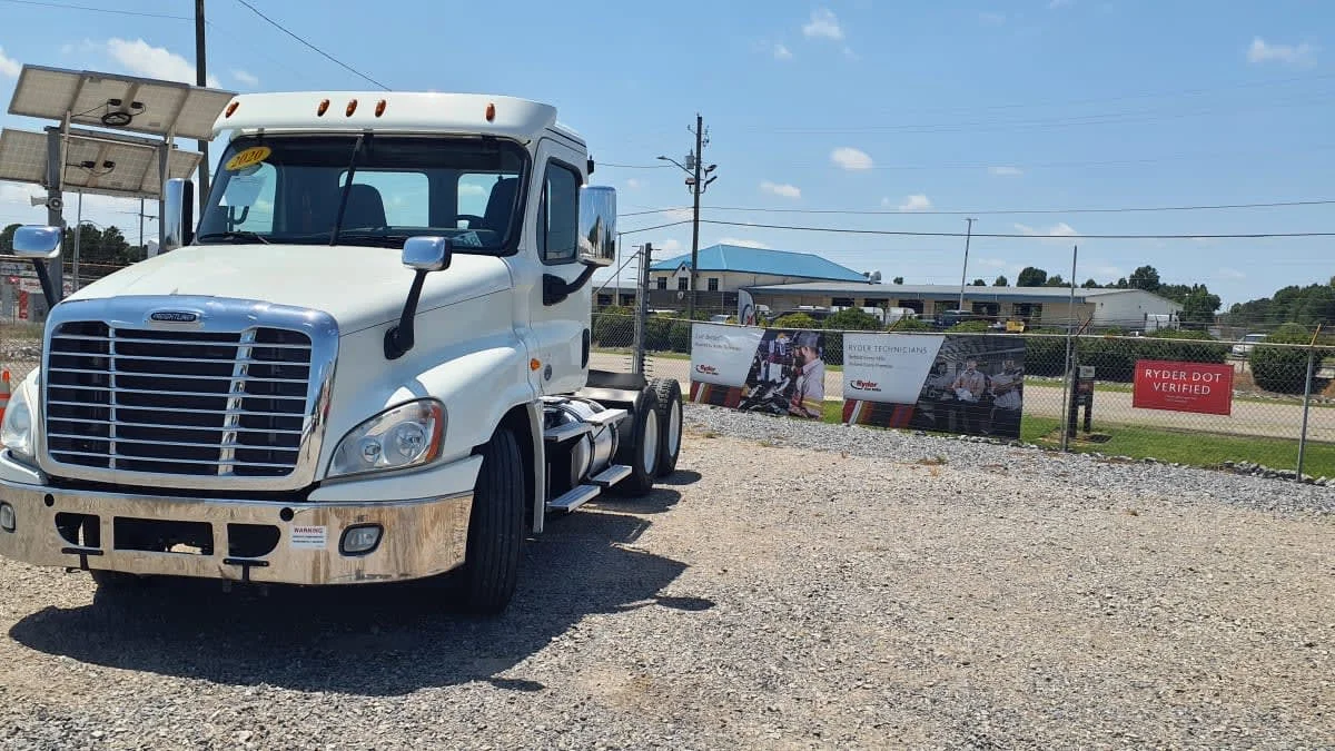 2020 Freightliner Cascadia