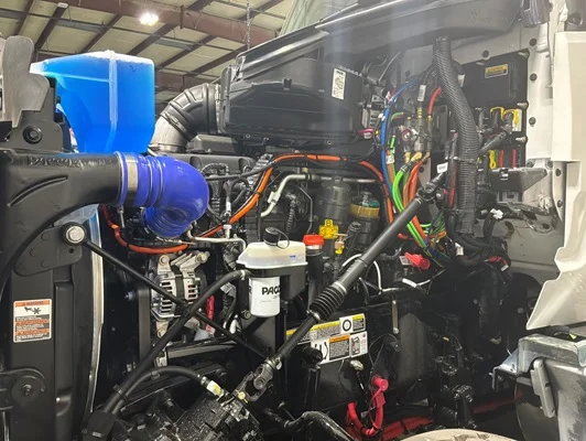 2027 Kenworth T880 in Raleigh, NC — photo 5